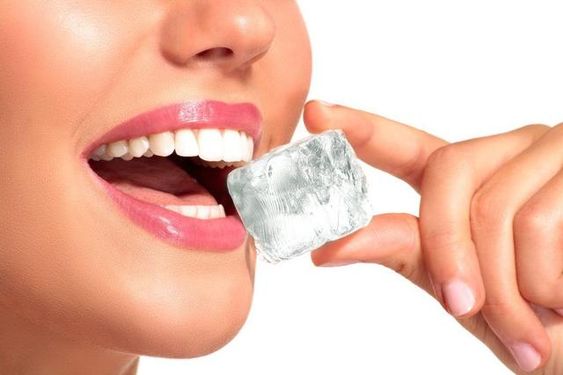 Come avere denti bianchi e splendenti prima dell’estate